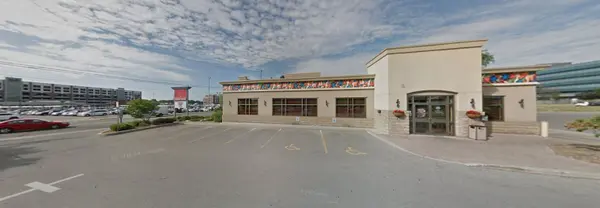 217 Cross AVE, Oakville, ON L6J 2W9