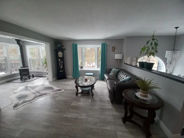 3221 Highway 17 N/A E, Papineau-cameron, ON P0H 1V0