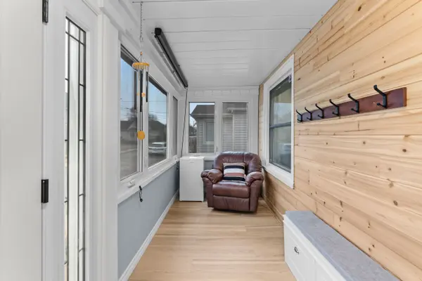 33 RICHMOND AVE, St. Catharines, ON L2R 3W6