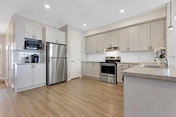 78 Stokes DR, Carleton Place, ON K7C 0J7