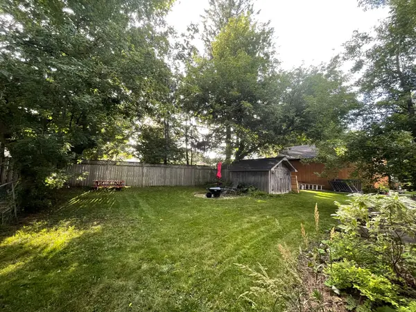 62 Crozier ST, East Luther Grand Valley, ON L9W 5N6