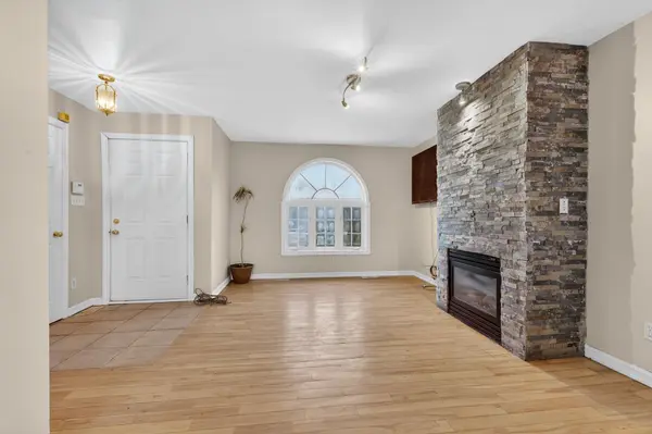 3081 Barnaby CT, South Frontenac, ON K0H 1H0