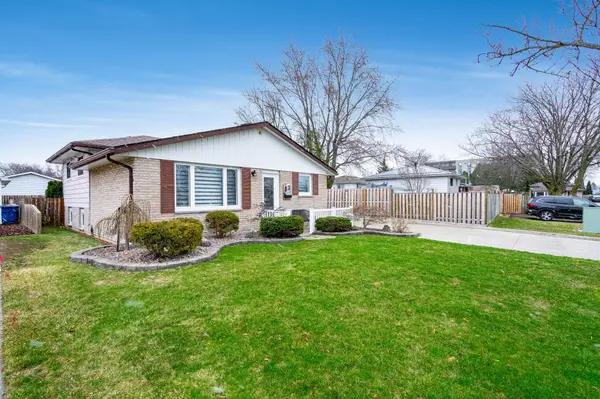 63 Peirone CRES, Chatham-kent, ON N7L 4B7