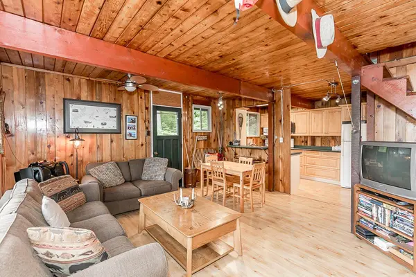 4 Severn River Shore N/A, Muskoka Lakes, ON P0C 1M0