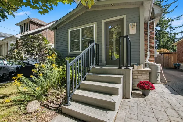 15 Stull AVE,  Guelph,  ON N1H 1N2