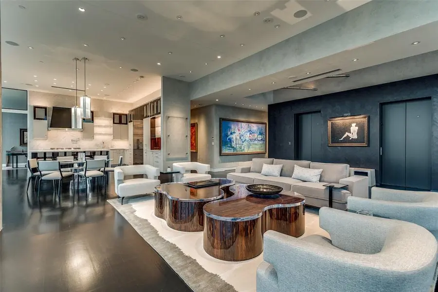 1918 Olive Street #4202, Dallas, TX 75201