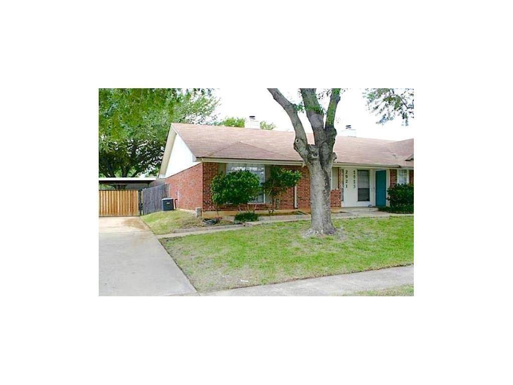 2921 Clover Lane, Euless, TX 76039