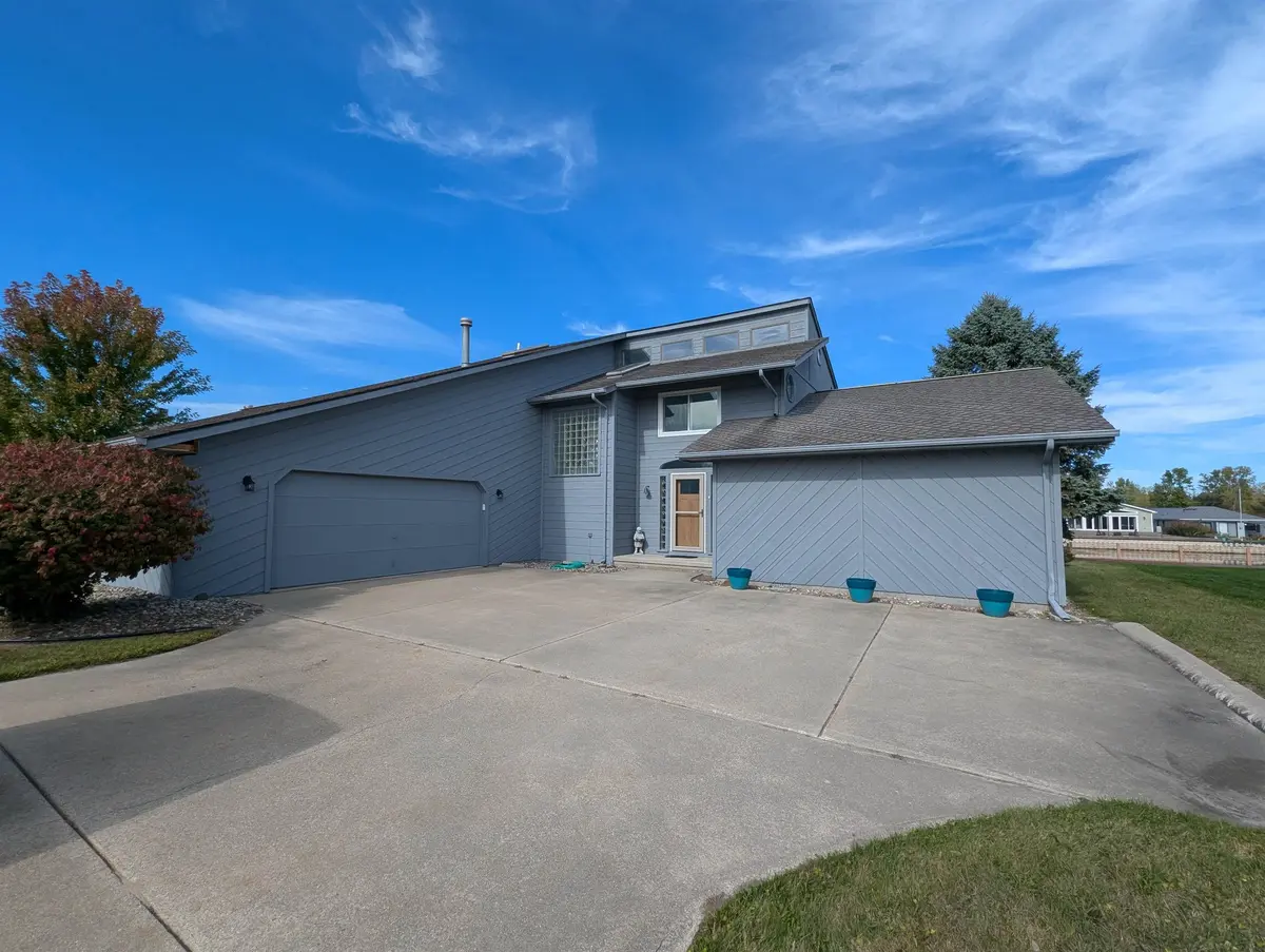 2923 Midshipman DR, Au Gres Twp, MI 48703