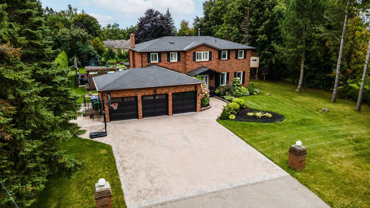 29 Hayleyvale RD, Caledon, ON L7K 0X5