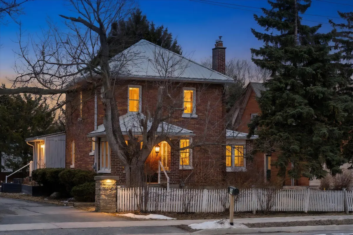 89 Rose Glen RD N, Port Hope, ON L1A 3V6