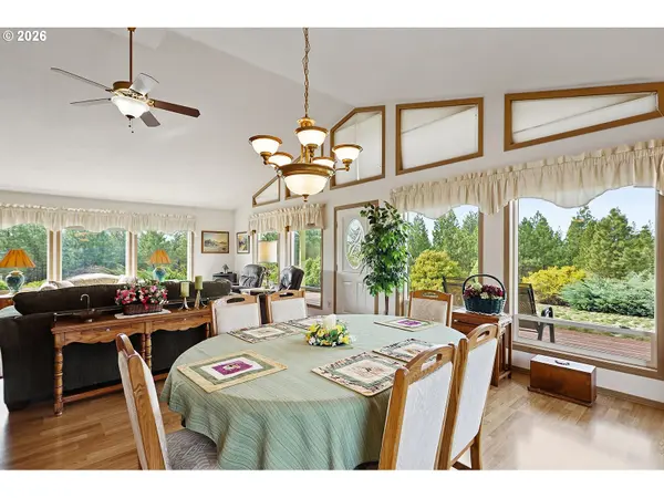 64 SEELY DR, Goldendale, WA 98620