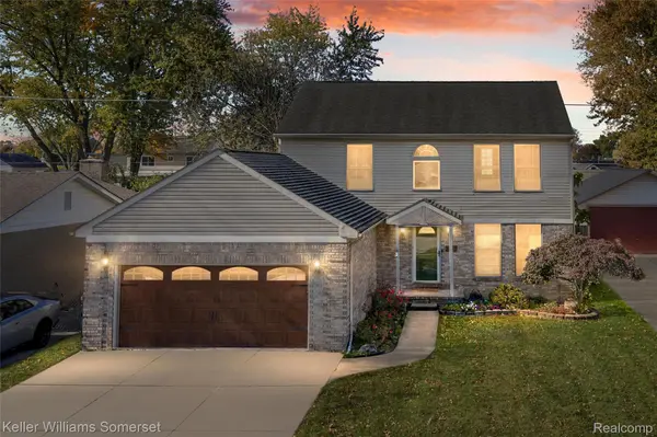 27823 Roy ST, St. Clair Shores, MI 48081