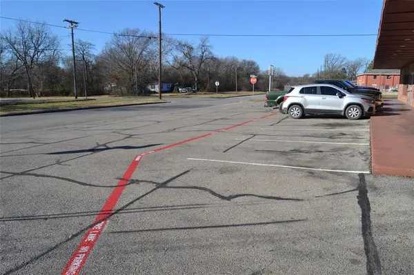 929 W Birge Street, Sherman, TX 75092