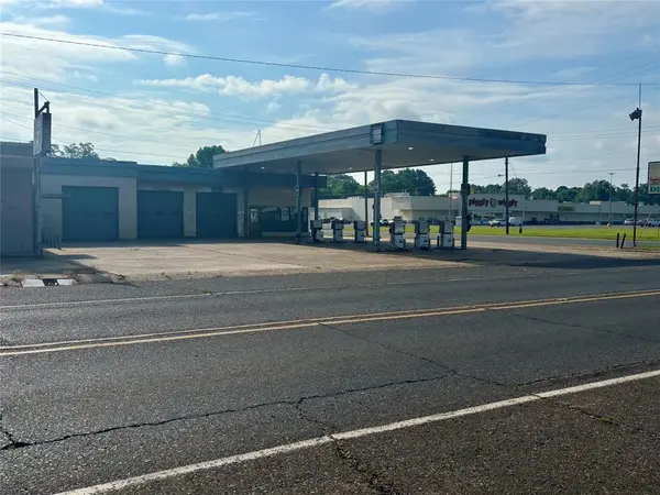 413 S Main Street, Springhill, LA 71075