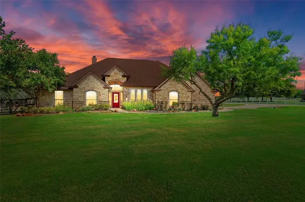 3400 Bent Creek Trail, Crowley, TX 76036