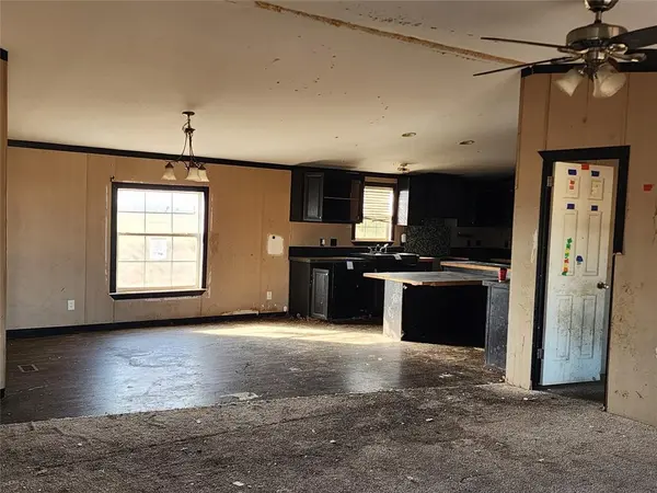 10279 Private Road 6055, Hawley, TX 79525