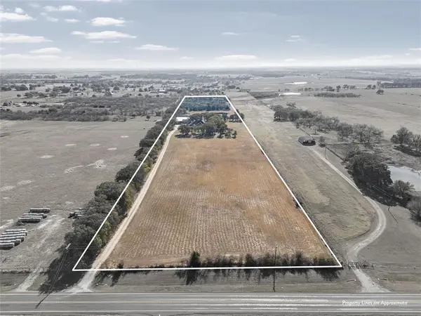 2743 Tokio Road, West, TX 76691