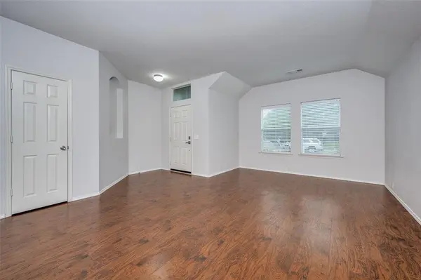 3901 Luck Hole Drive, Denton, TX 76210