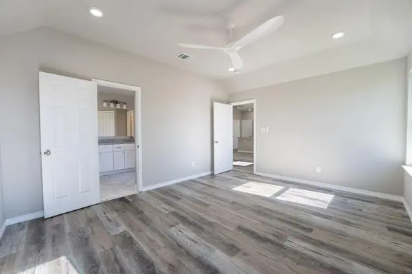 1032 Springview Lane, Mabank, TX 75147