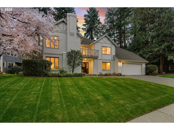 16181 PARELIUS CIR, Lake Oswego, OR 97034
