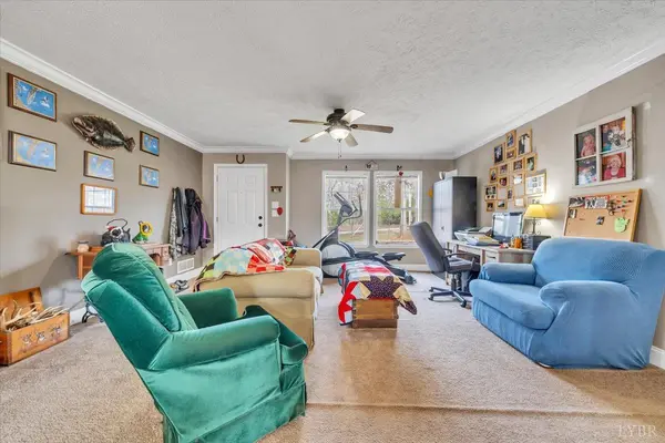 1060 Marble Creek CT, Lynch Station, VA 24571