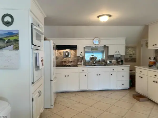 120 Fairmount Rd East, Tewksbury Twp., NJ 07830