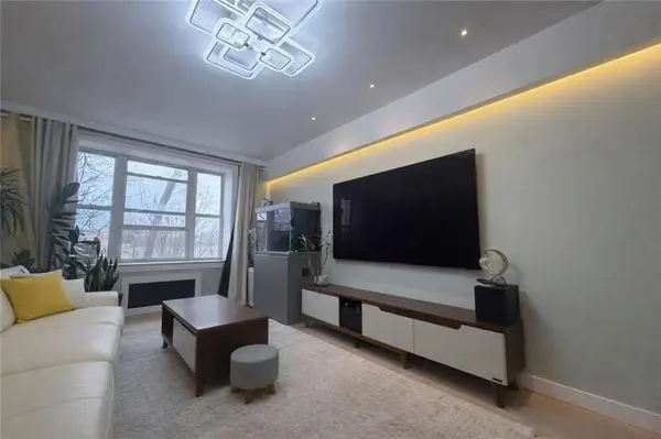 27-05 Parsons BLVD #3C, Flushing, NY 11354