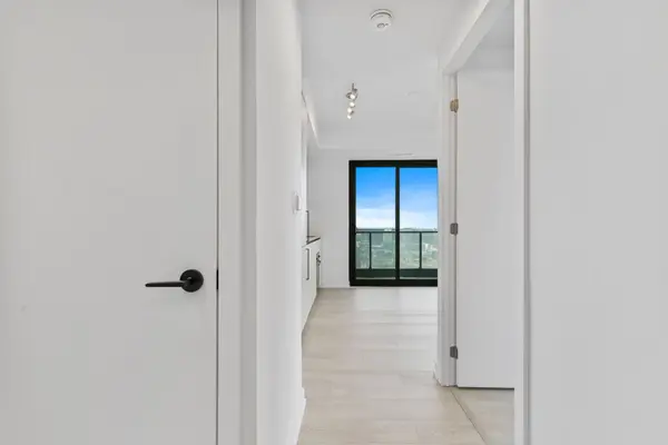 35 Parliament AVE #3011, Toronto C08, ON M5A 0Z5