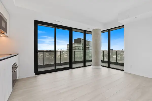 35 Parliament AVE #3011, Toronto C08, ON M5A 0Z5