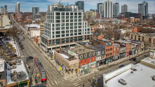 350-352 Queen ST E, Toronto C08, ON M5A 1T1