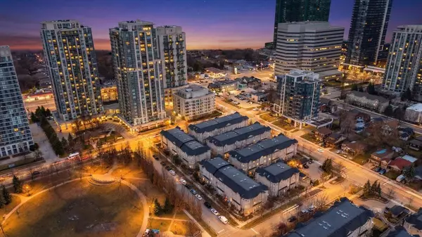 16 Humberstone DR #101, Toronto C14, ON M2N 7C1