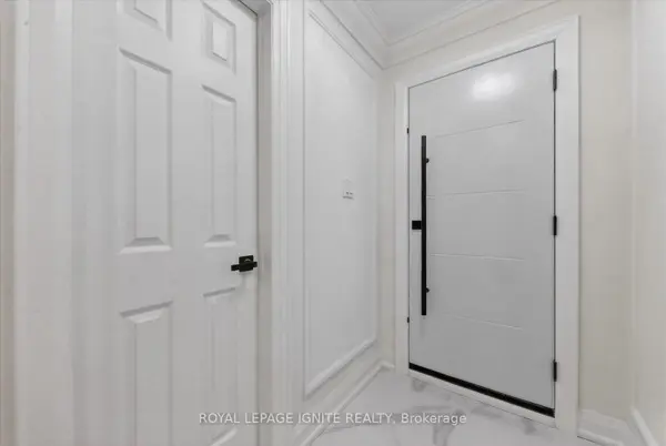 167 Mathewson ST, Vaughan, ON L6A 1B8