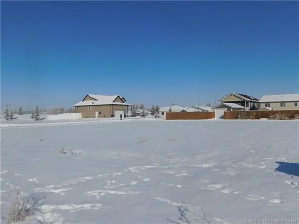 400 Howe AVE E, Duchess, AB T0J 0Z0