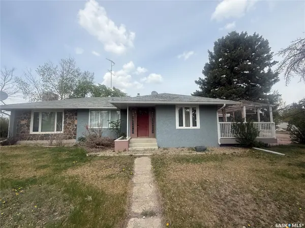 Rural Address, Frontier, SK S0N 0W0