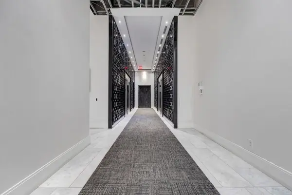 90 Park Lawn RD #2202, Toronto W06, ON M8Y 0B6