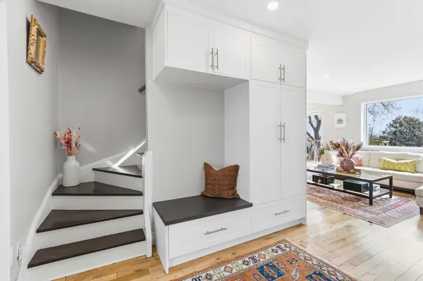 2811 Constable RD, Mississauga, ON L5J 1W6