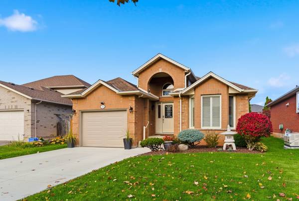 13 Colonial CRES, Grimsby, ON L3M 5H2