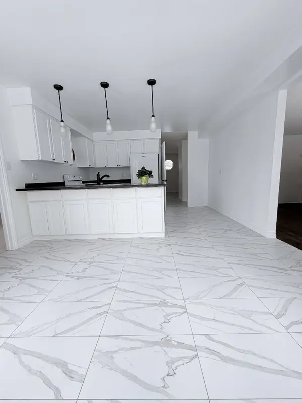 42 Hands DR, Guelph, ON N1G 3H3