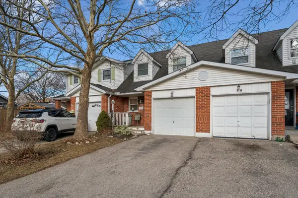 37 Edgemere DR, Cambridge, ON N1P 1A9