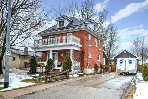 270 13th ST, Hanover, ON N4N 1X3