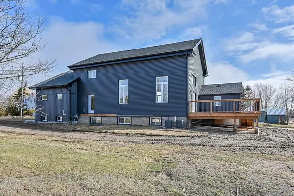 936 CONCESSION 2 WALPOLE RD S, Haldimand, ON N0A 1L0