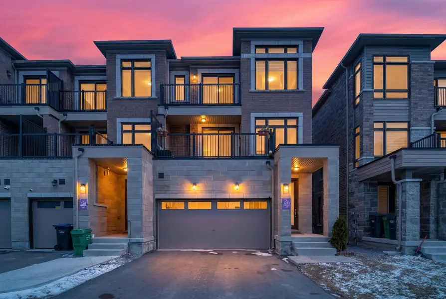 20 Ravenbury ST N, Brampton, ON L6P 4P5