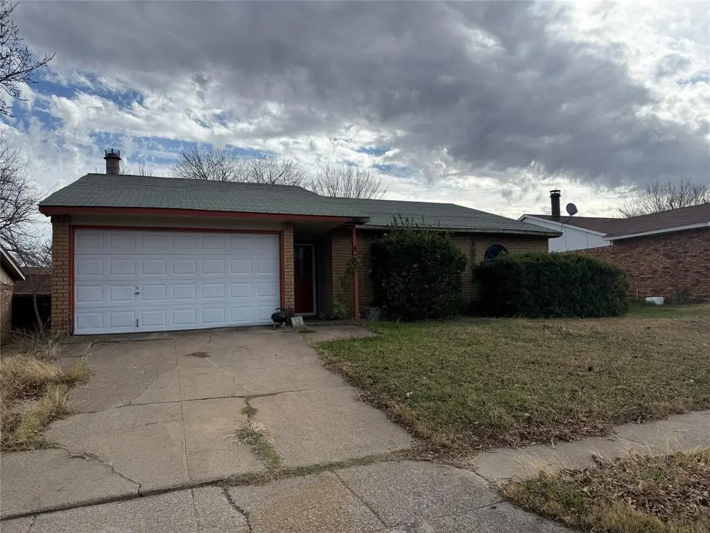 7405 Lea Place, Fort Worth, TX 76140