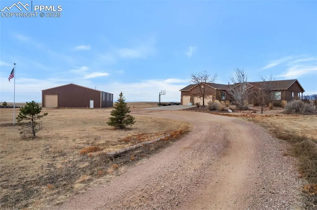 3690 Hare Haven LN, Colorado Springs, CO 80930