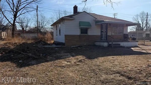 19728 Hoover ST, Detroit, MI 48205