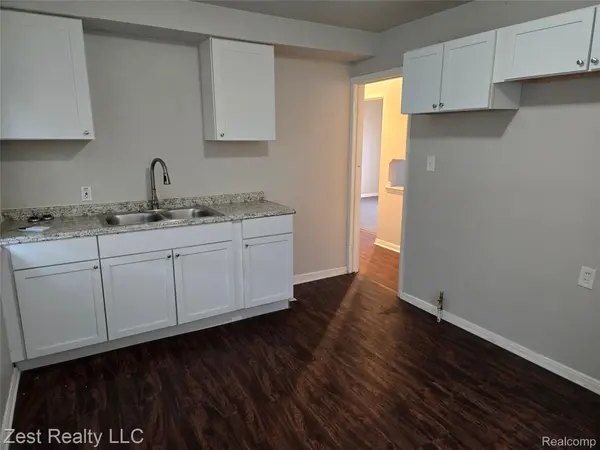 19928 Santa Barbara DR, Detroit, MI 48221