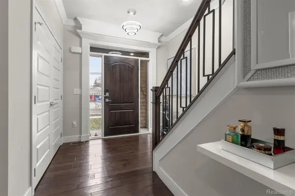 8615 Greendale DR, Sterlingheightscity_macomb, MI 48312