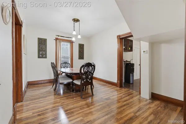 502 E Logan ST, Tecumseh, MI 49286