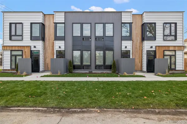 7631 E Lafayette #16, Detroit, MI 48214