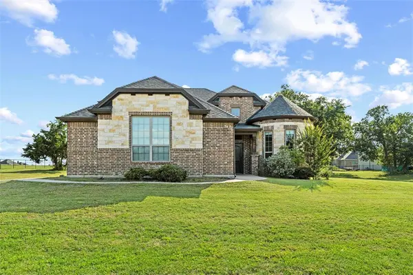 114 Taylor Ridge Drive, Waxahachie, TX 75167